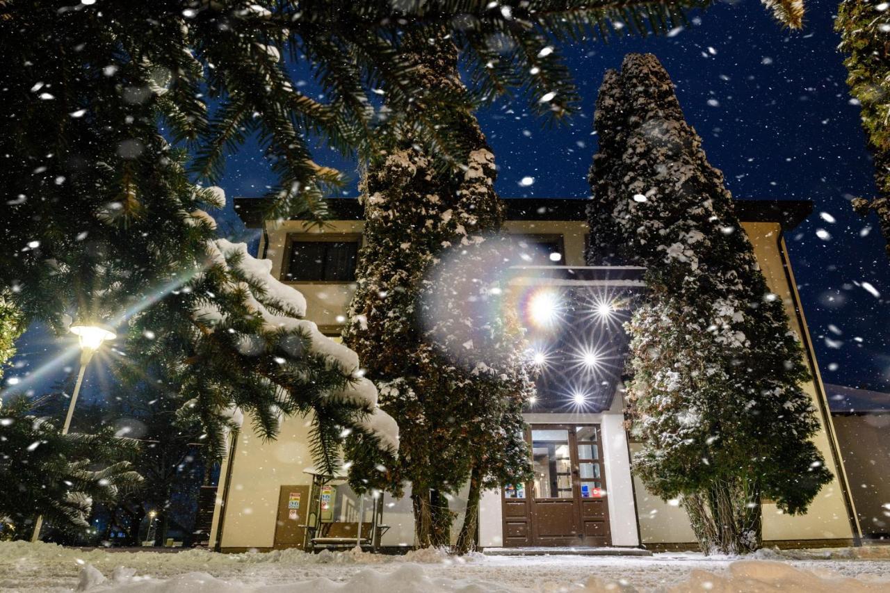 Conacul Domnesc Otel Scheia Dış mekan fotoğraf