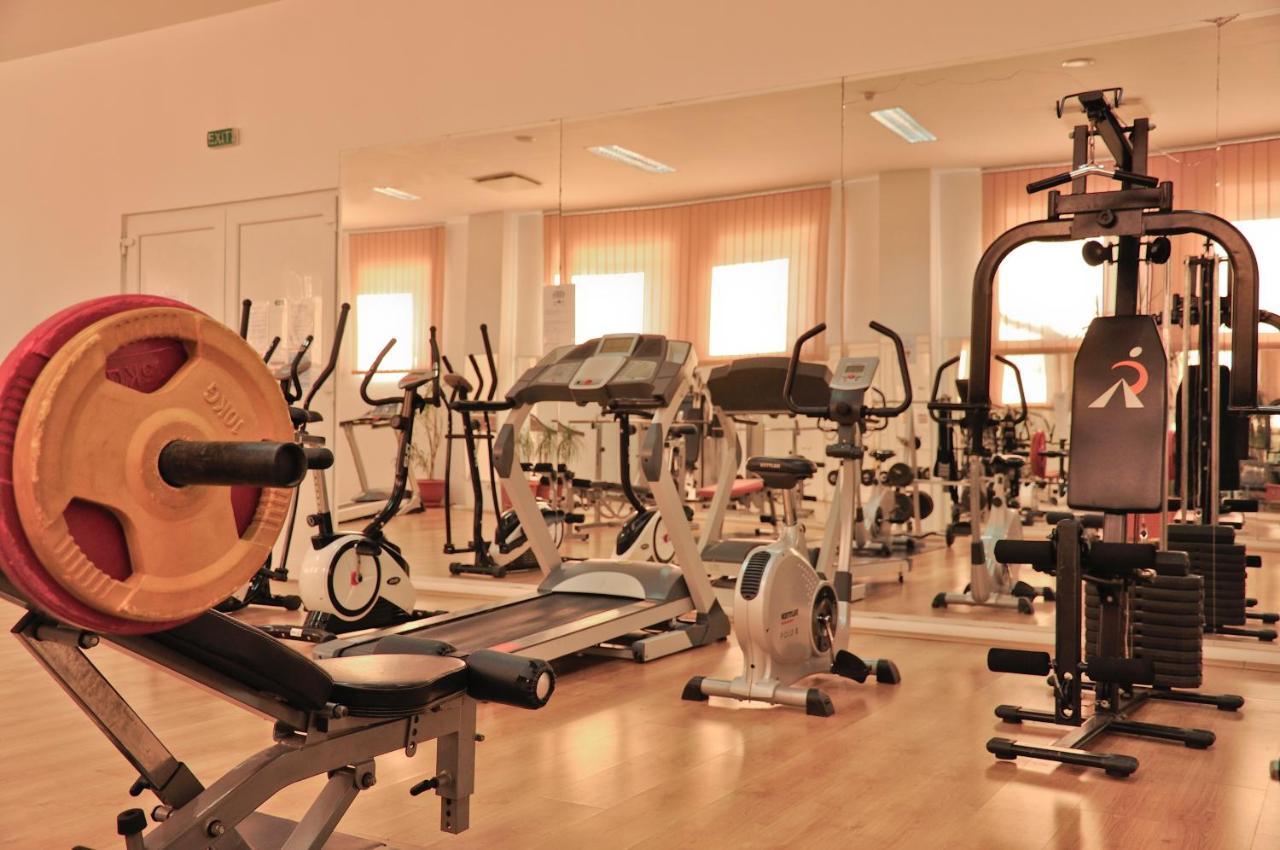 Conacul Domnesc Otel Scheia Dış mekan fotoğraf