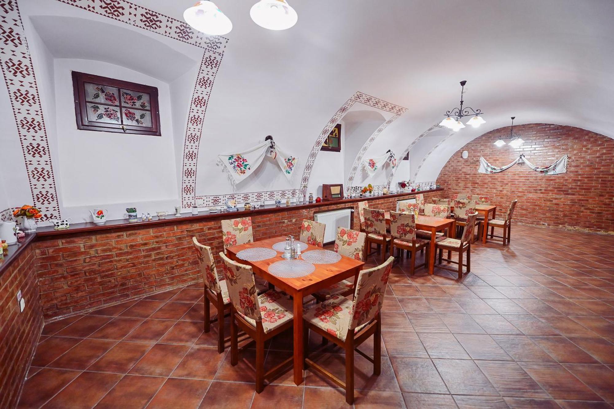 Conacul Domnesc Otel Scheia Dış mekan fotoğraf