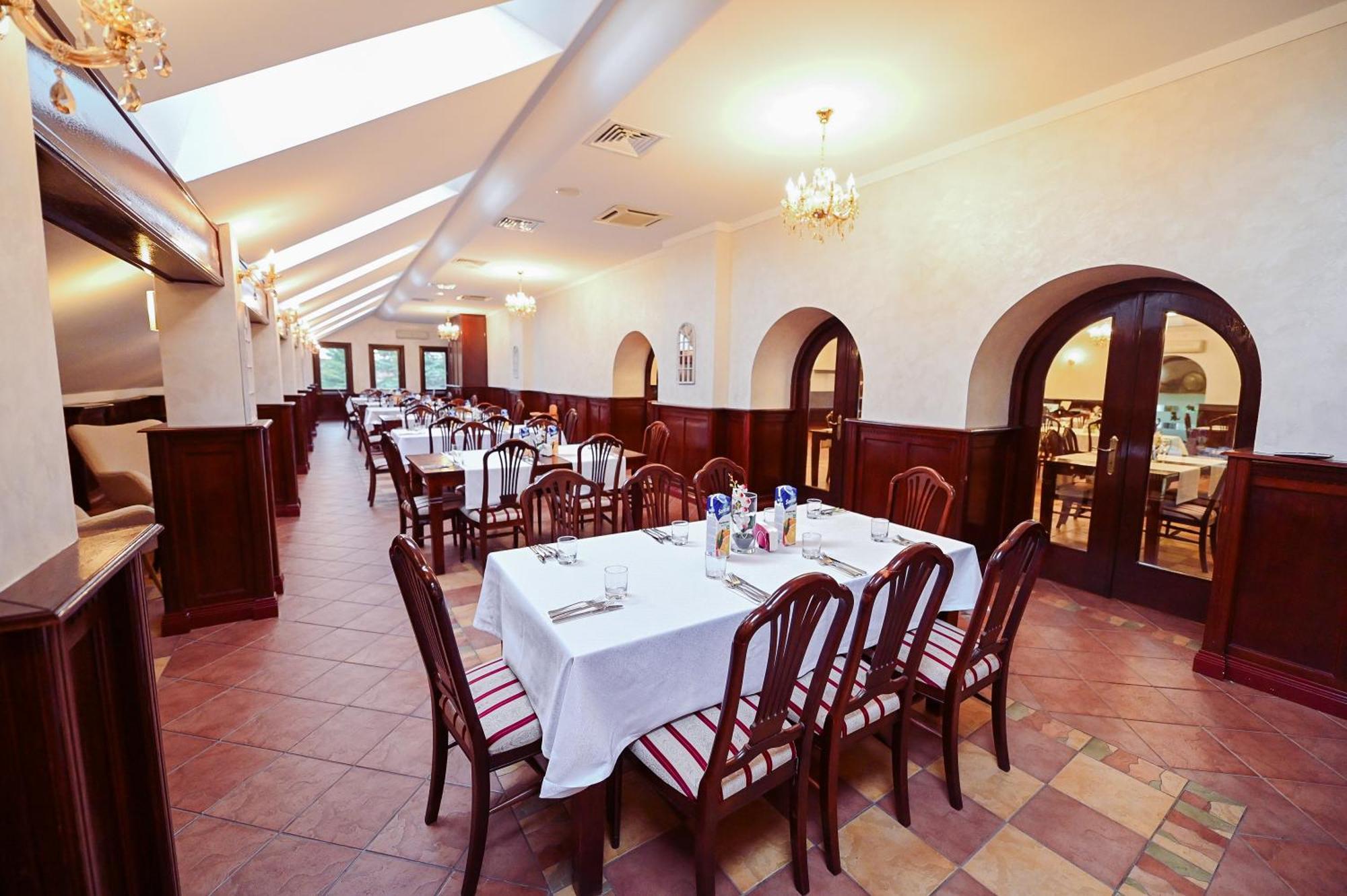 Conacul Domnesc Otel Scheia Dış mekan fotoğraf