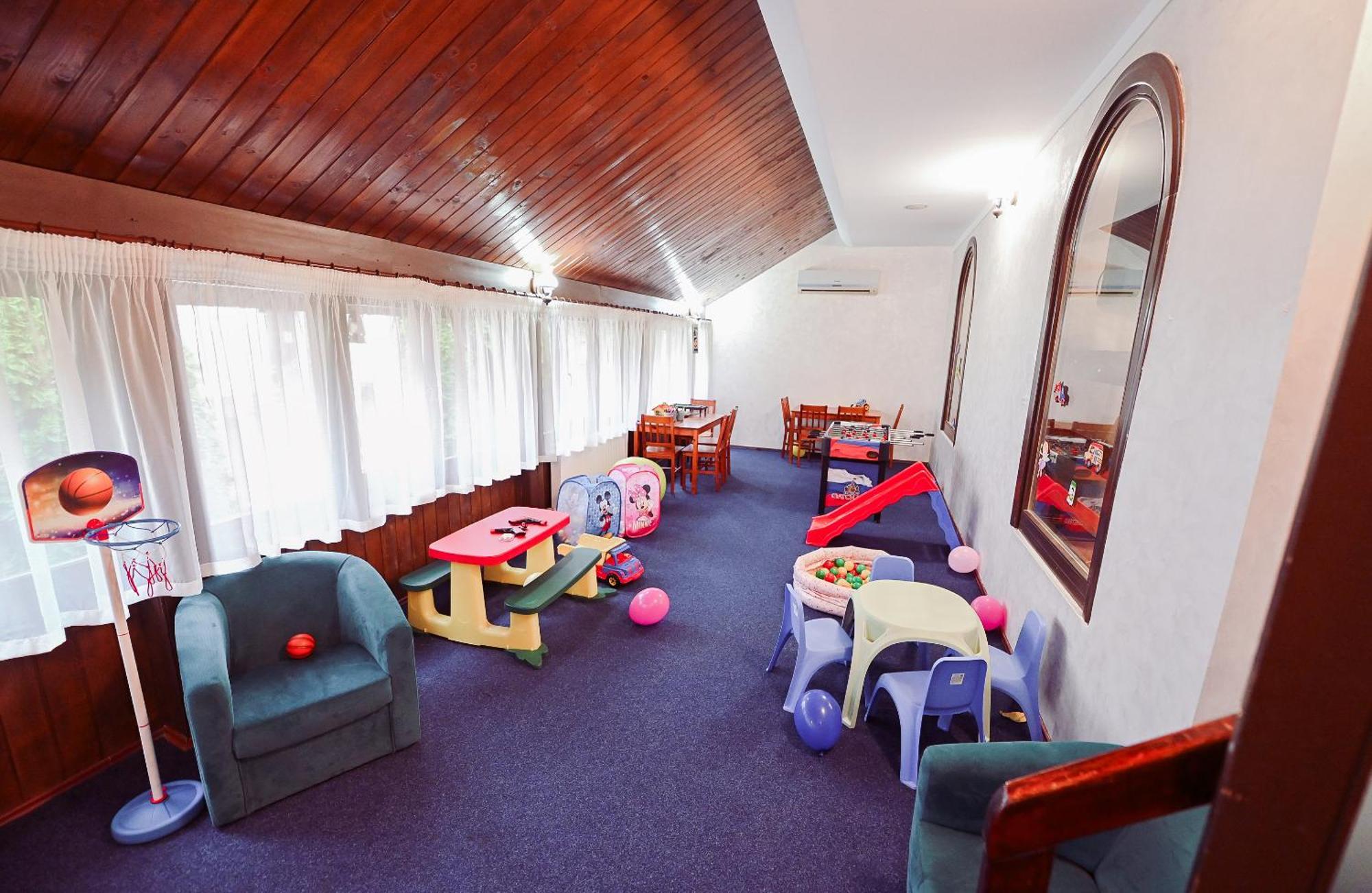 Conacul Domnesc Otel Scheia Dış mekan fotoğraf