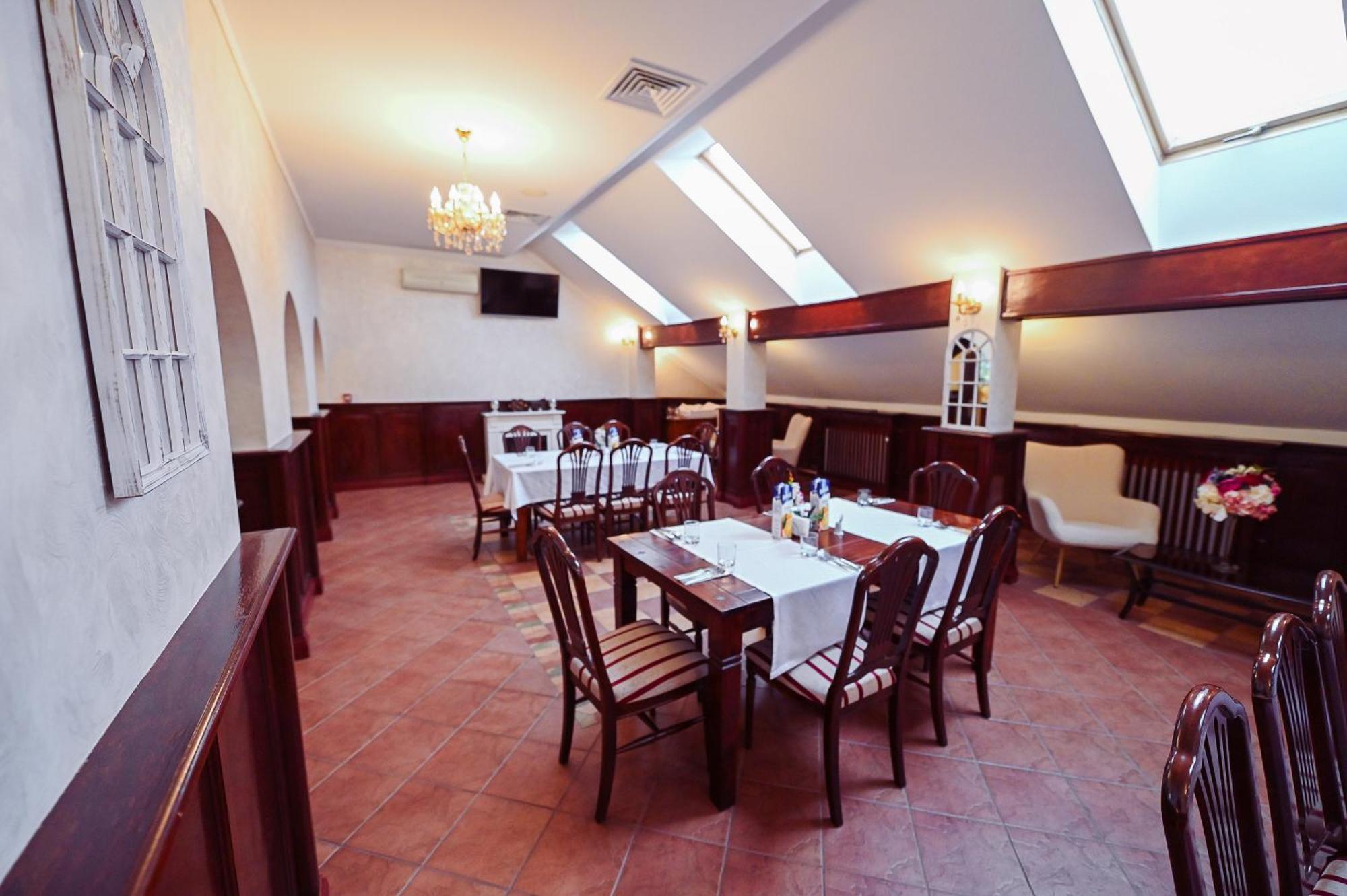 Conacul Domnesc Otel Scheia Dış mekan fotoğraf