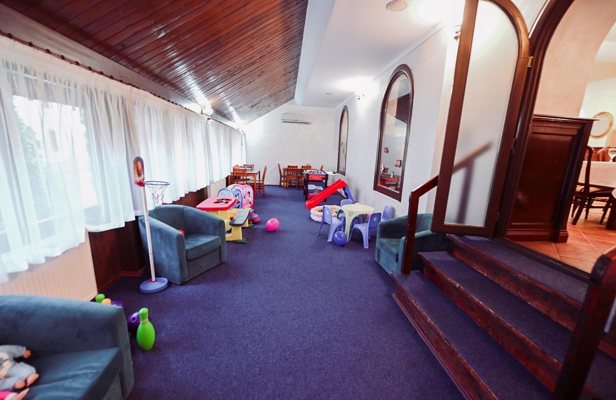 Conacul Domnesc Otel Scheia Dış mekan fotoğraf
