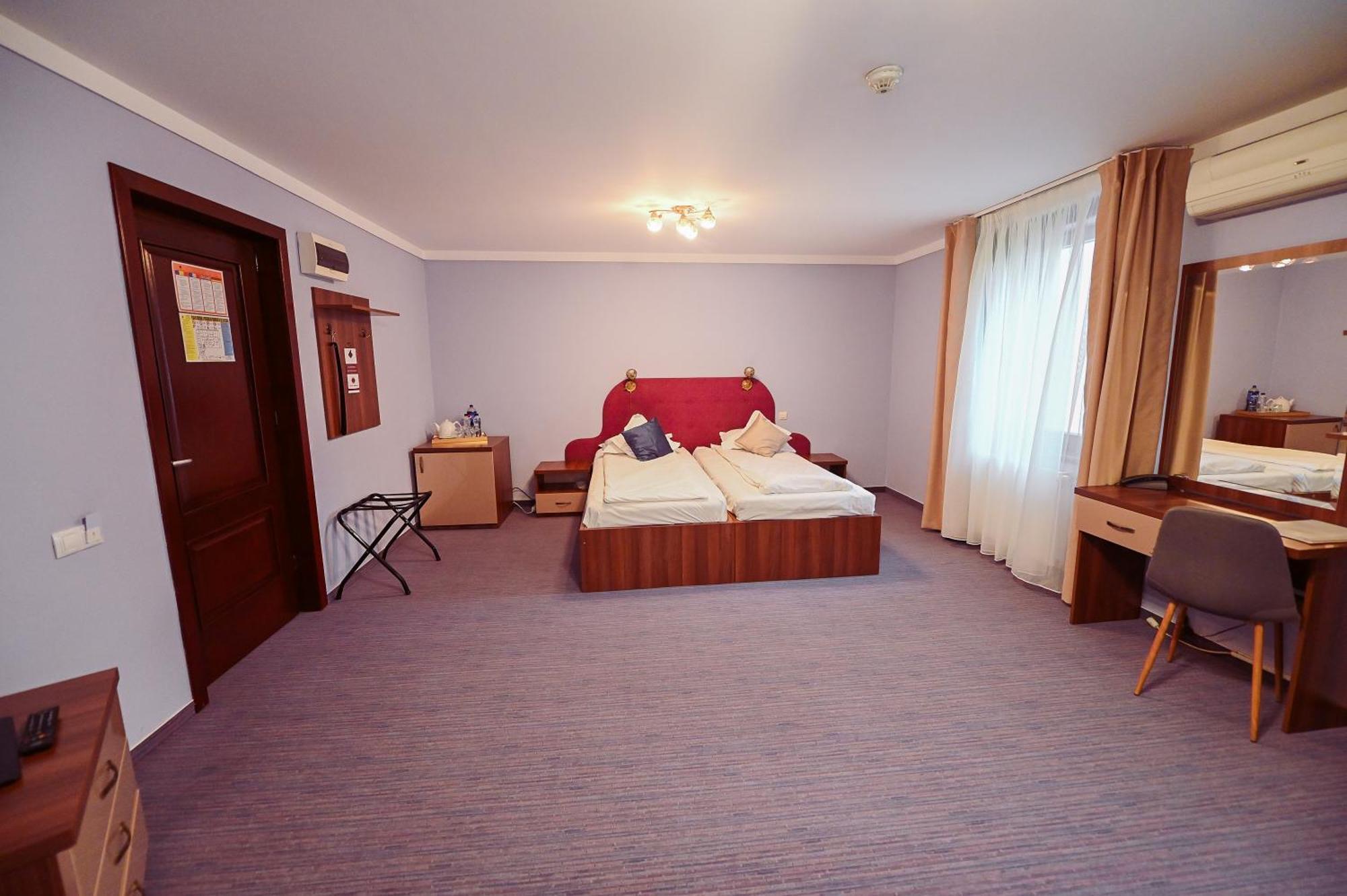 Conacul Domnesc Otel Scheia Dış mekan fotoğraf